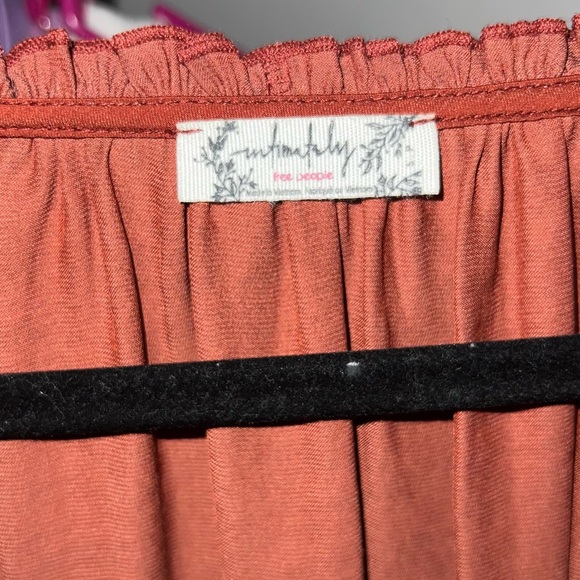 FREE PEOPLE All Tucks Bodysuit in Terracotta Size S (could fit a medium) - Picture 7 of 7